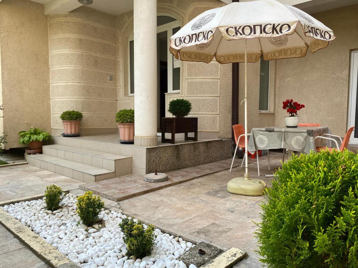 מלון אוהריד Vila Luka מראה חיצוני תמונה